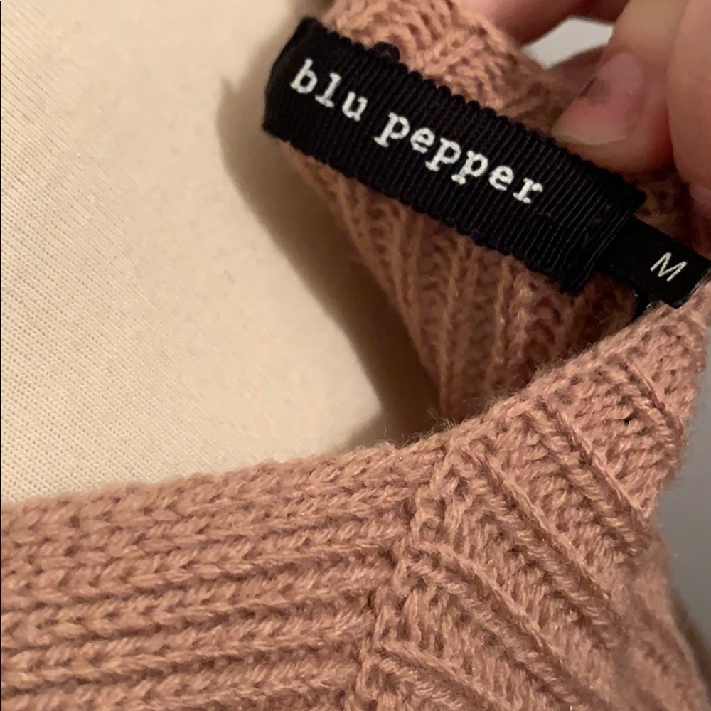 Blu Pepper Open Shoulder Sweater - Picture 3 of 3